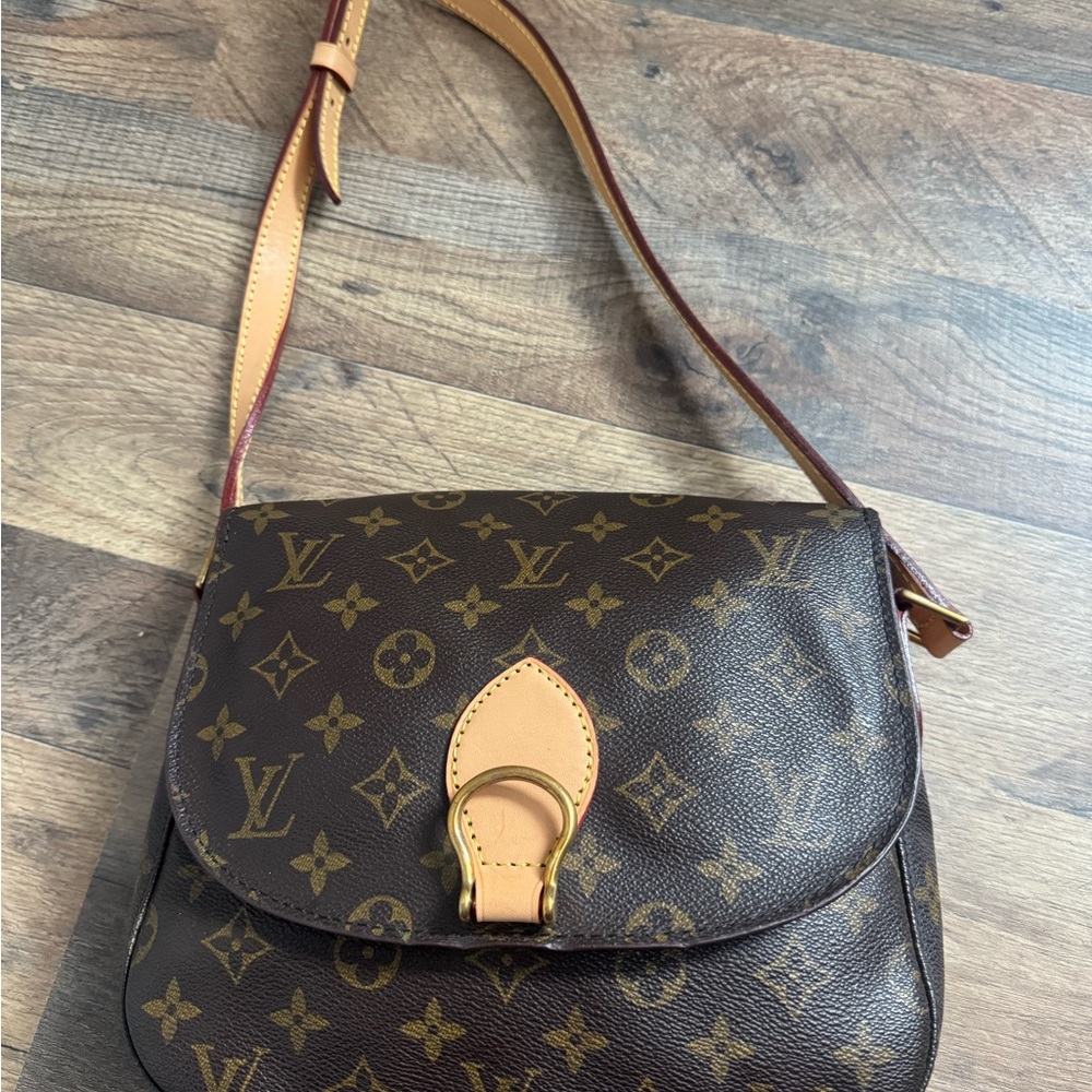 Louis Vuitton Monogram Crossbody with Tan Trim and Gold Hardware